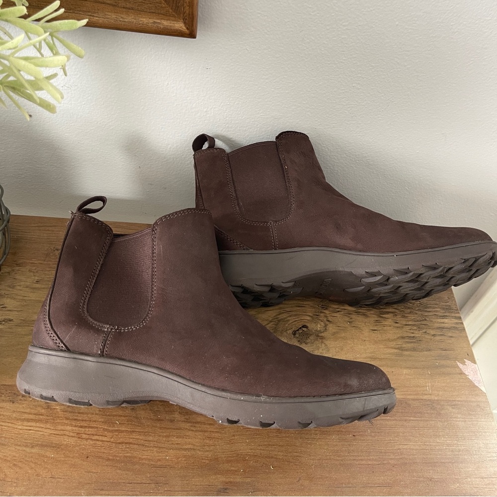 Vionic Water Resistant Brown Boots - Picture 6 of 11